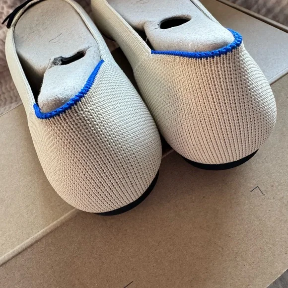 Rothy's Cream & Black The Ballet Flat cap toe flats NIB NEW size 10 - Picture 5 of 6